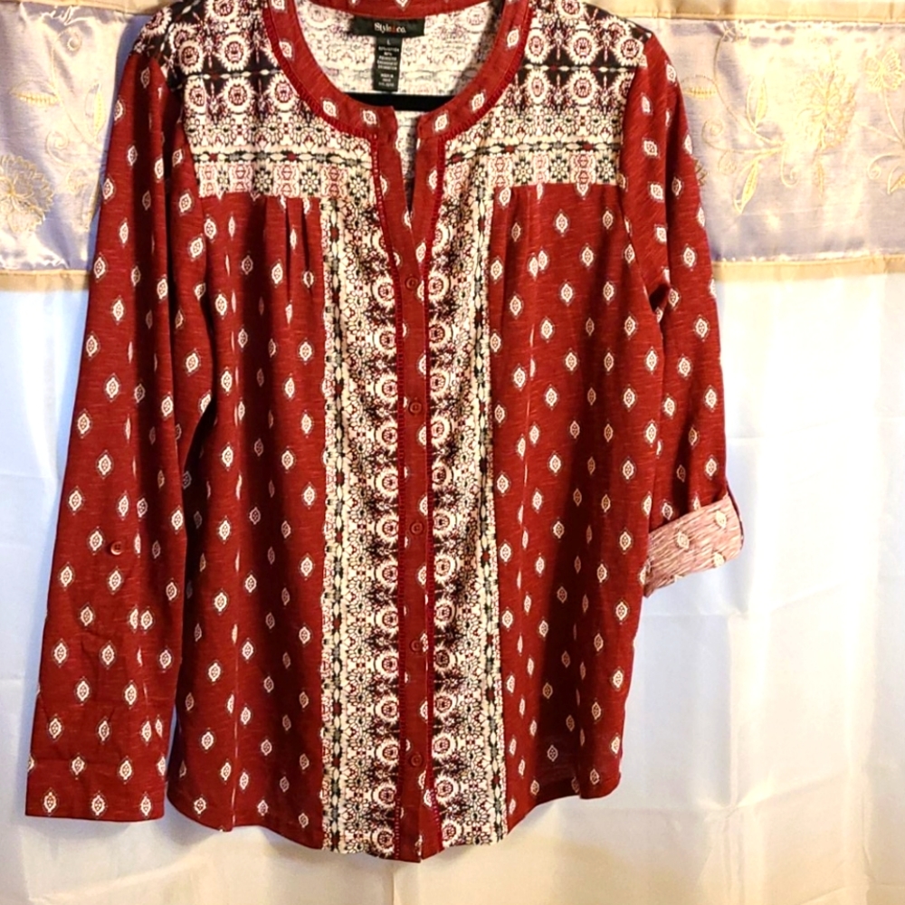 Versatile fall top, new condition